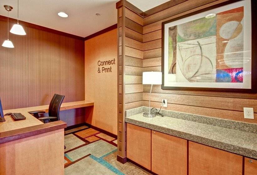 Отель Fairfield Inn & Suites By Marriott Saratoga Malta