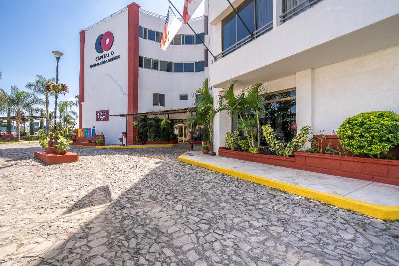 فندق Guadalajara Express Tonala