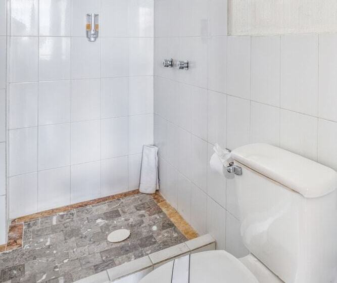 فندق Guadalajara Express Tonala