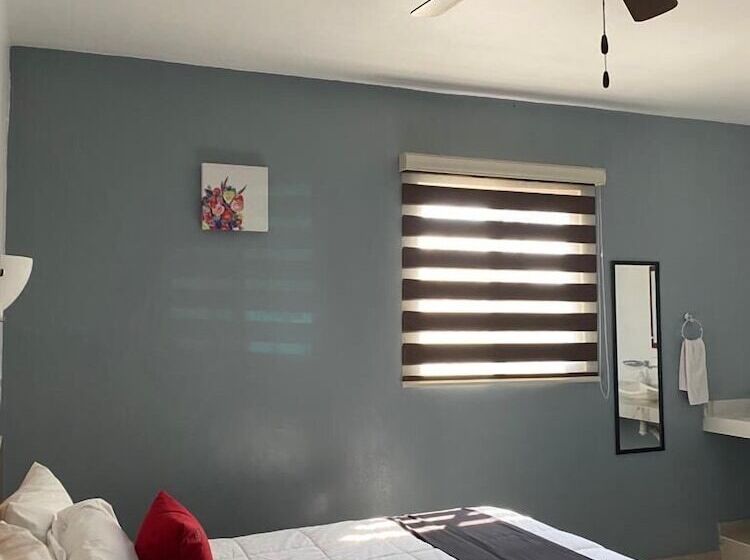 فندق Guadalajara Express Tonala