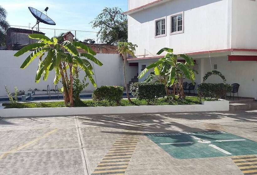 فندق Hacienda De Zapata