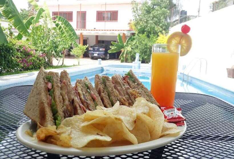 בית מלון כפרי Hacienda De Zapata