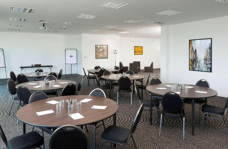 酒店 Hampton By Hilton London Luton Airport