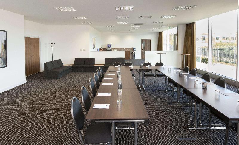 酒店 Hampton By Hilton London Luton Airport