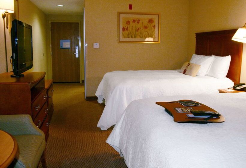 هتل Hampton Inn Greenville