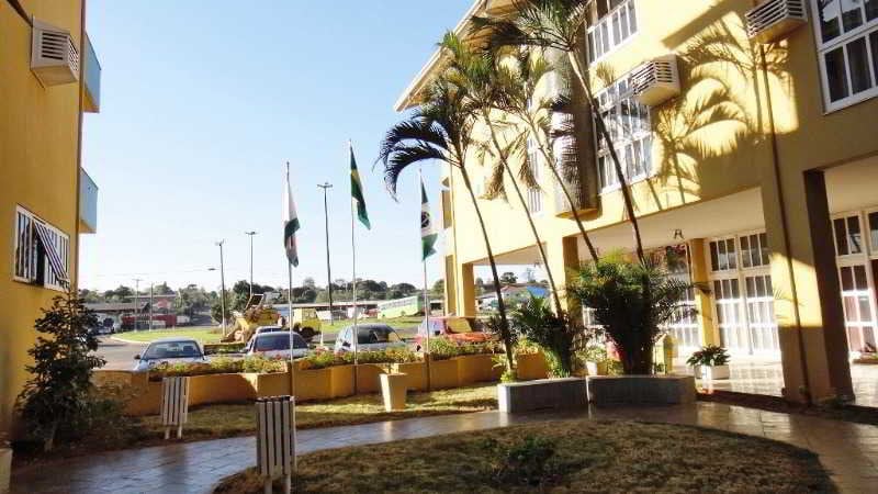 Отель Harbor Self Inn Medianeira