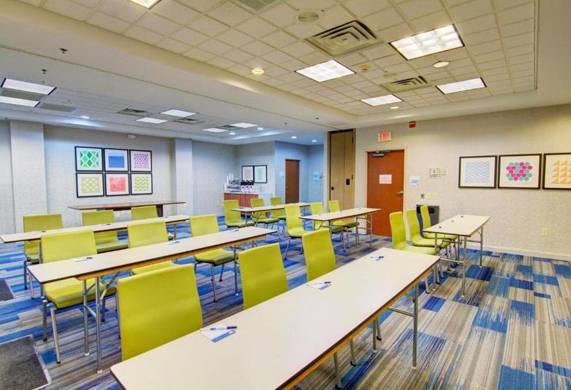 فندق Holiday Inn Express Blacksburg, An Ihg