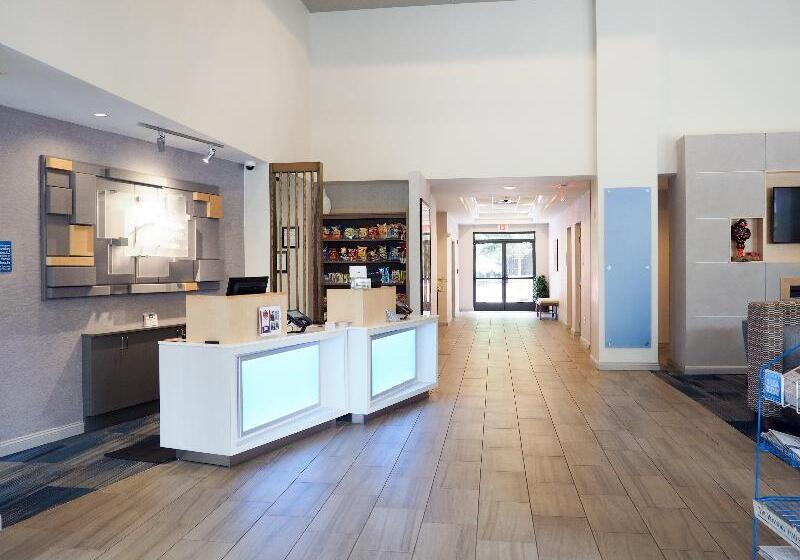 فندق Holiday Inn Express Blacksburg, An Ihg