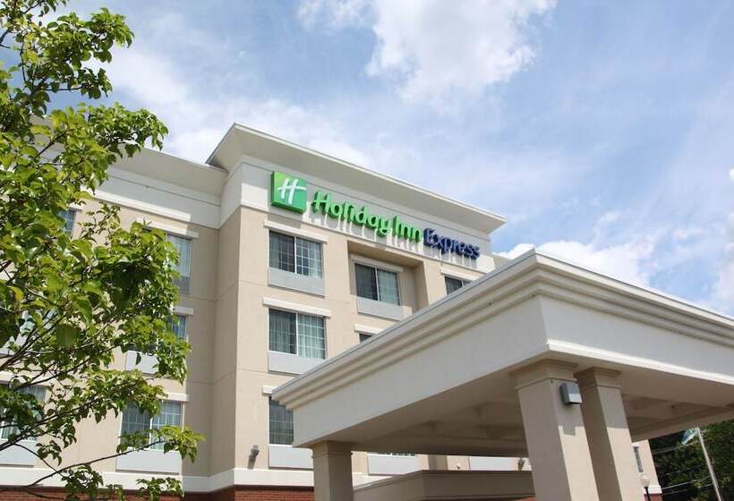 ホテル Holiday Inn Express   Cortland, An Ihg