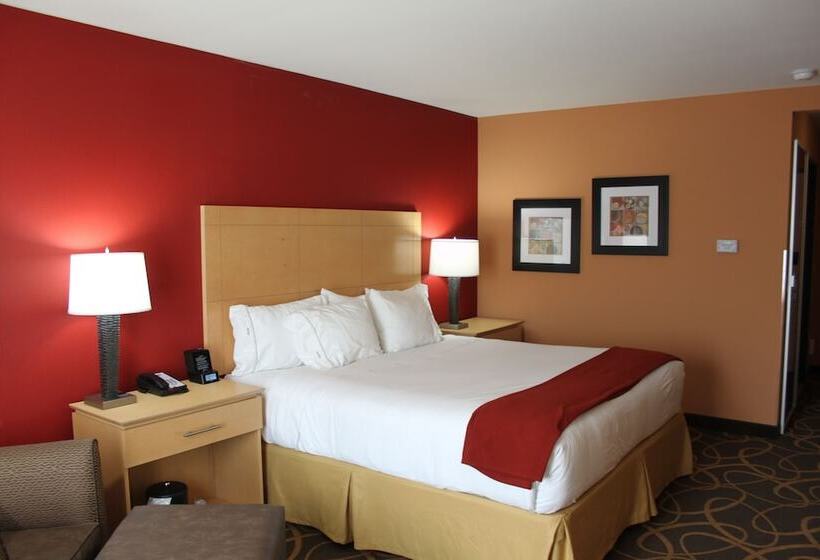 ホテル Holiday Inn Express   Cortland, An Ihg