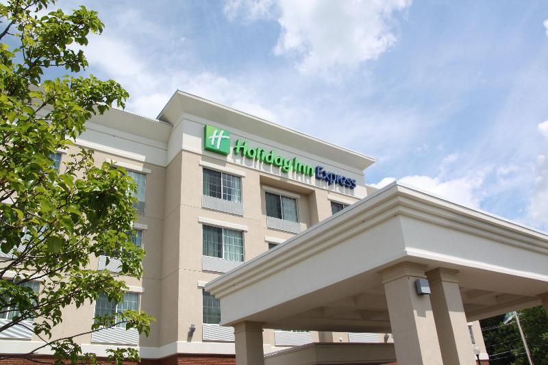 ホテル Holiday Inn Express   Cortland, An Ihg