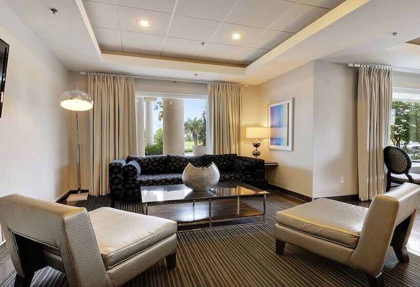 فندق Holiday Inn Express & Suites Gonzales By Ihg