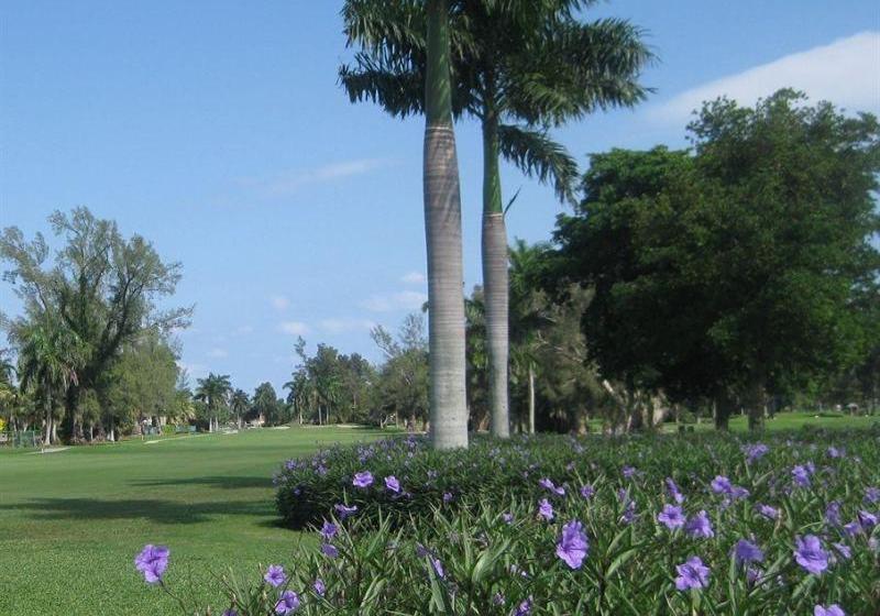 酒店 Hollywood Beach Golf Resort
