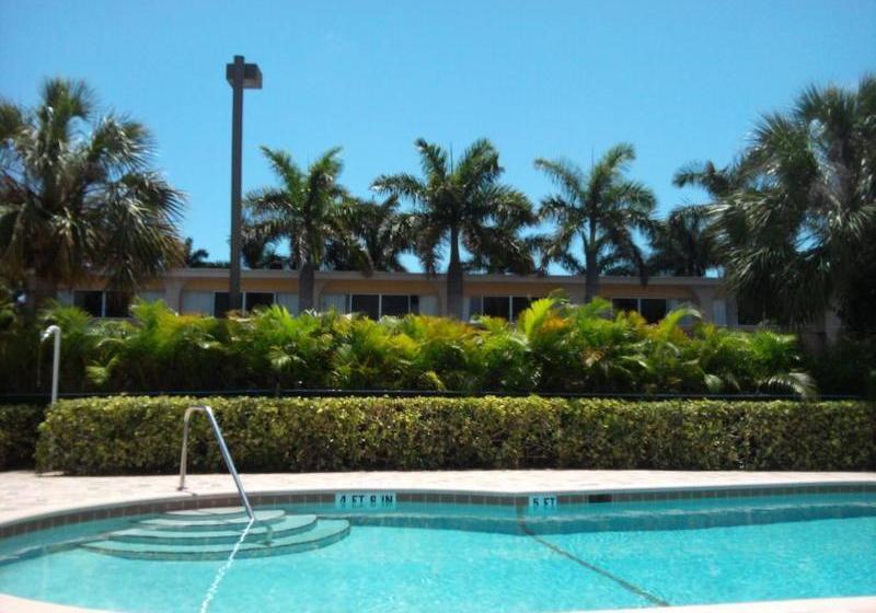 酒店 Hollywood Beach Golf Resort