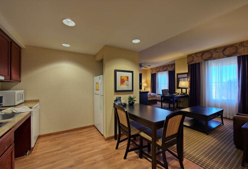 فندق Homewood Suites By Hilton Lancaster