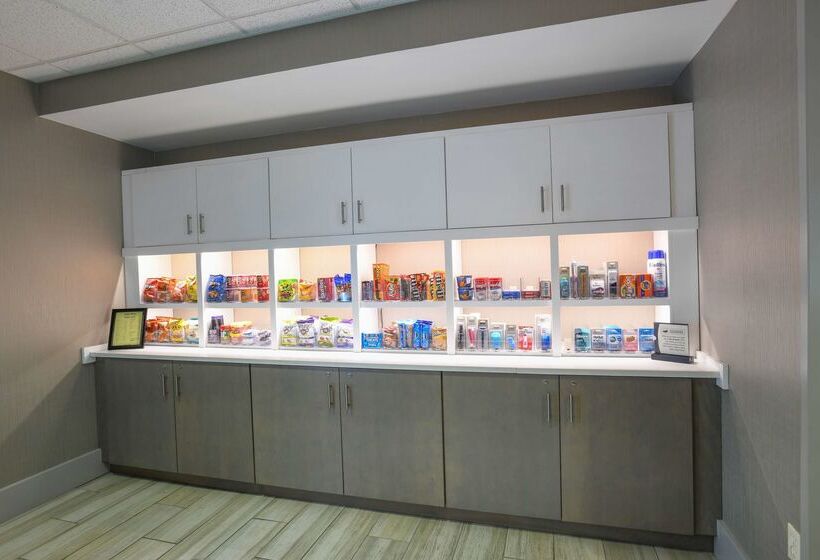 ホテル Homewood Suites Cincinnati Airport