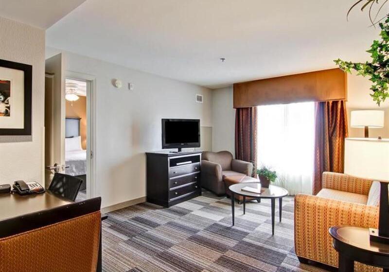 ホテル Homewood Suites Cincinnati Airport