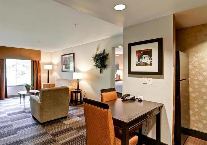 ホテル Homewood Suites Cincinnati Airport