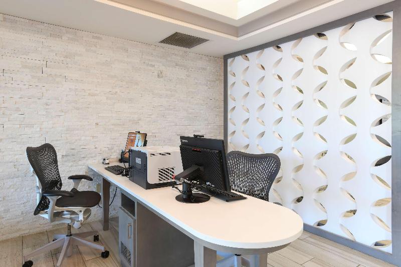 ホテル Homewood Suites Cincinnati Airport