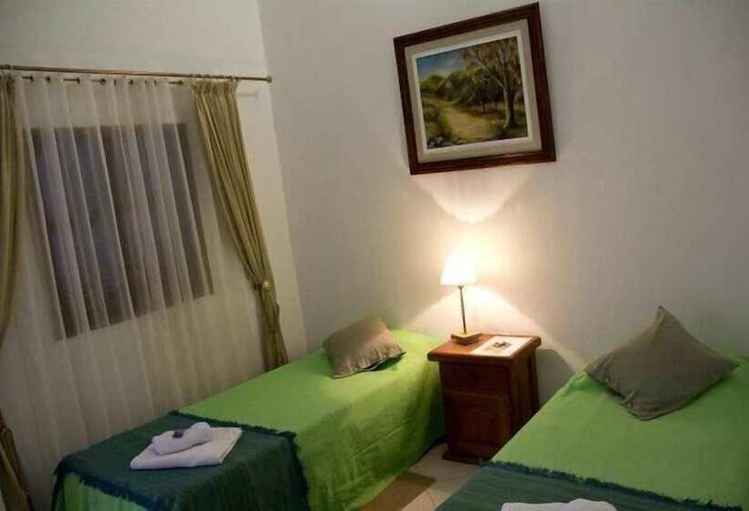 هتل Hosteria Aconquija