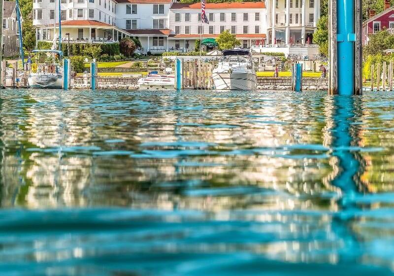 ホテル Island House