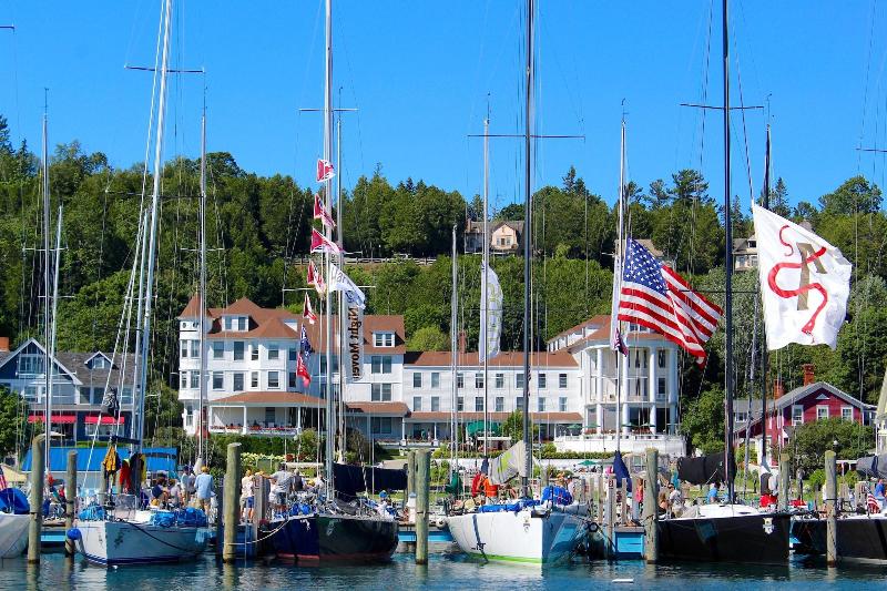 ホテル Island House