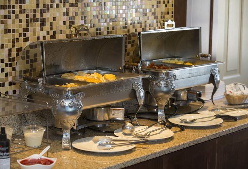 هتل Ivy Court Inn And Suites