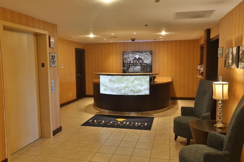 هتل Ivy Court Inn And Suites