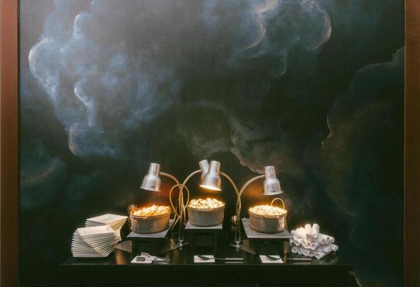 Отель Jw Marriott Grand Rapids