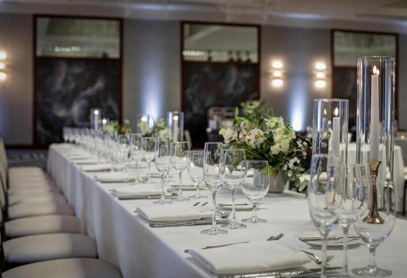 Отель Jw Marriott Grand Rapids