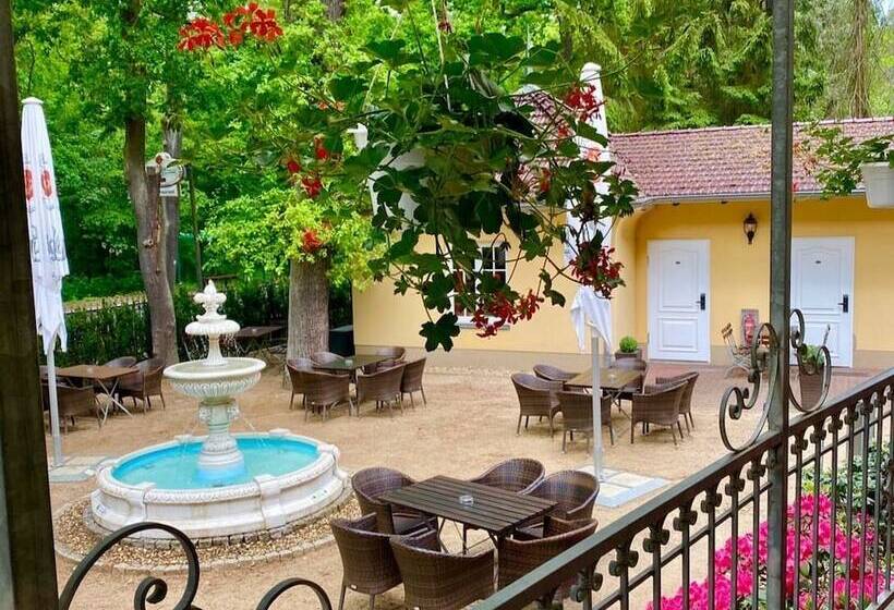 בית מלון כפרי Kronprinz