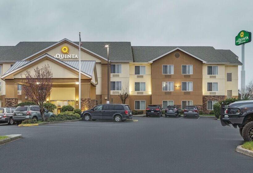 هتل La Quinta Inn & Suites By Wyndham Central Point  Medford