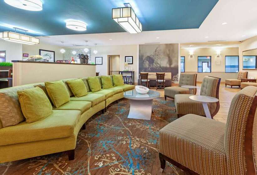 هتل La Quinta By Wyndham South Bend