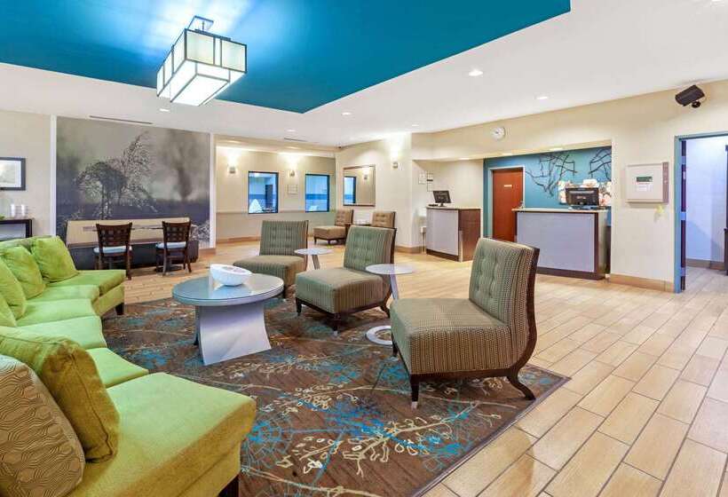 هتل La Quinta By Wyndham South Bend