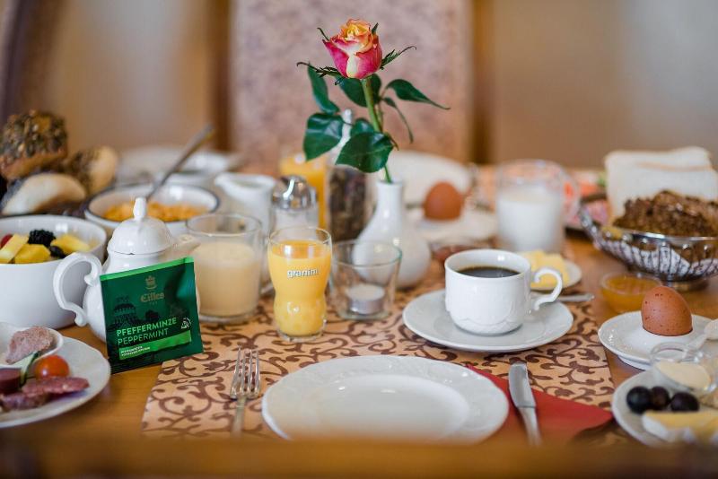 호텔 Lohmann's Kapeller Hof