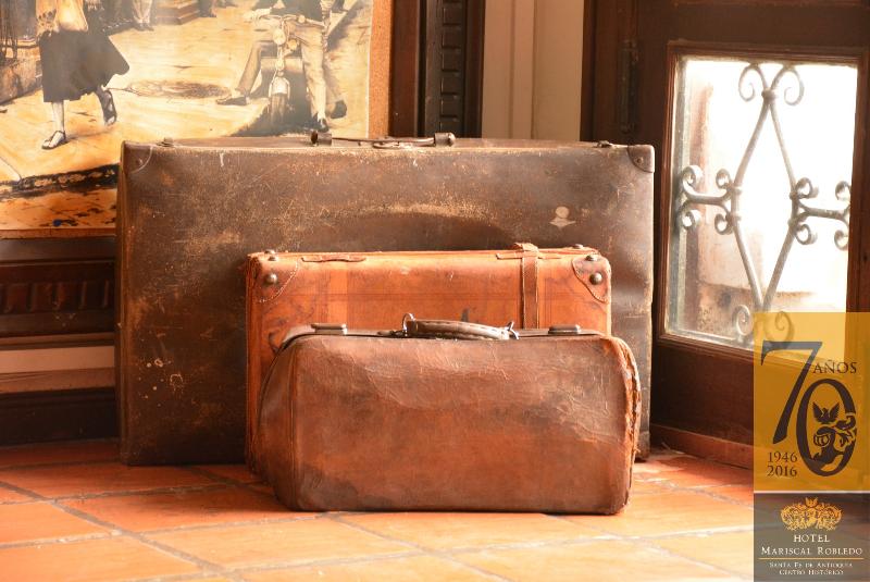 호텔 Mariscal Robledo