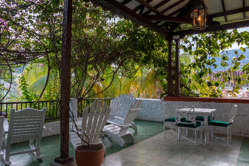 호텔 Mariscal Robledo