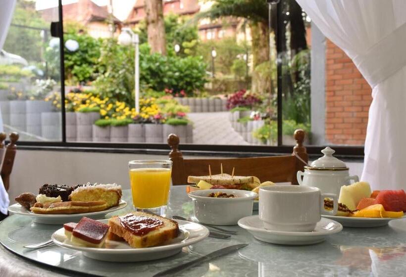 Отель Pequeno Bosque