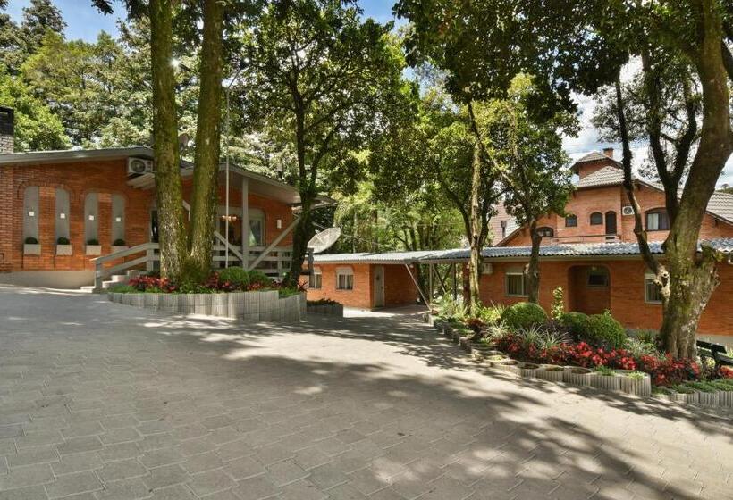 Отель Pequeno Bosque