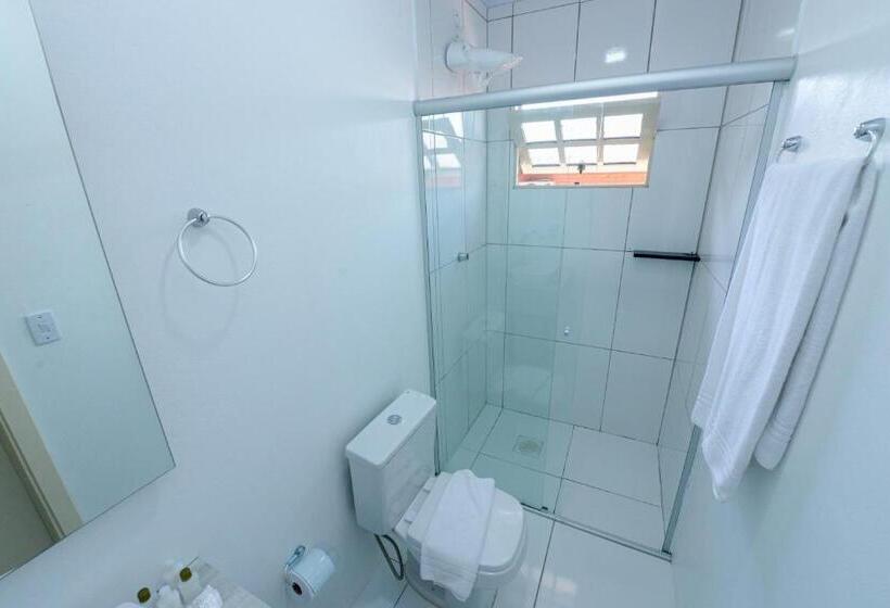 ホテル Pousada Acacia Negra