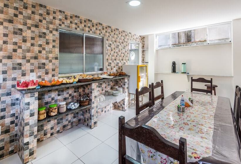 فندق Pousada Brisa Do Mar