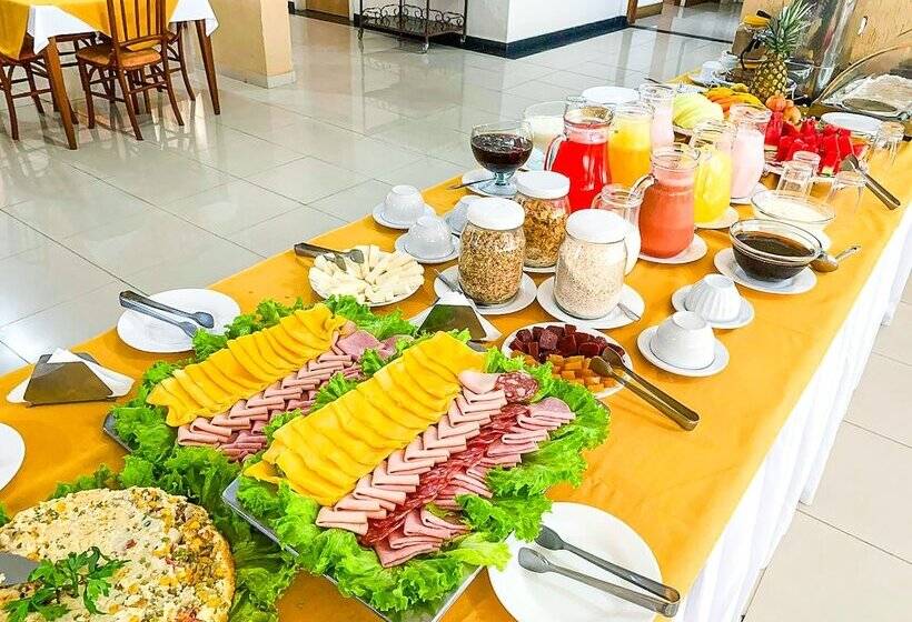 酒店 Velinn Pousada Chateau Do Luar