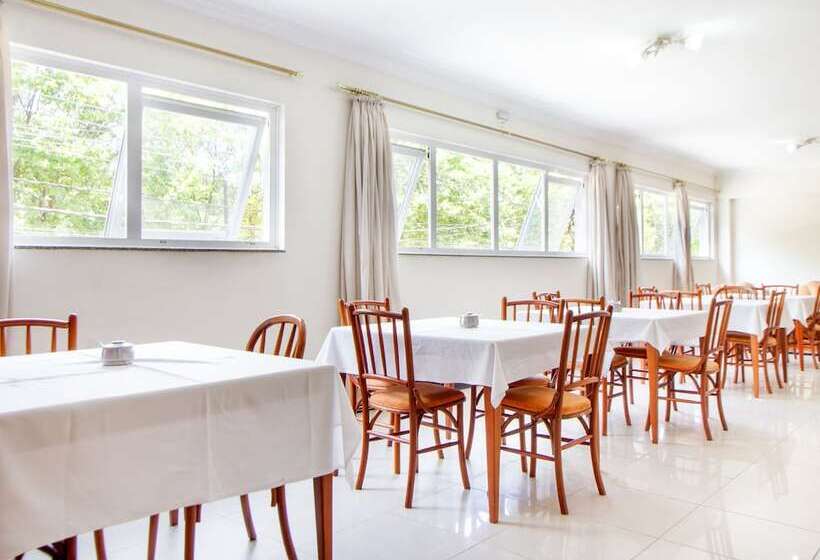 酒店 Velinn Pousada Chateau Do Luar