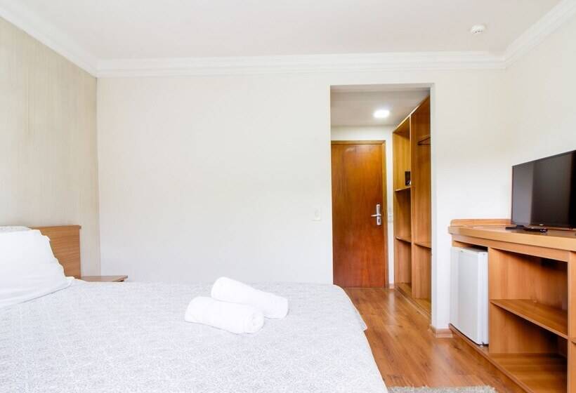 酒店 Velinn Pousada Chateau Do Luar