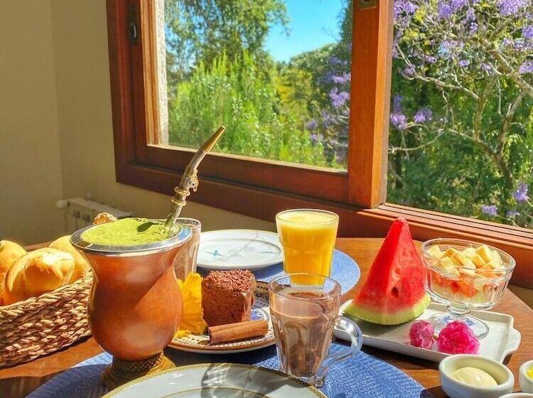 ホテル Pousada Flor De Canela