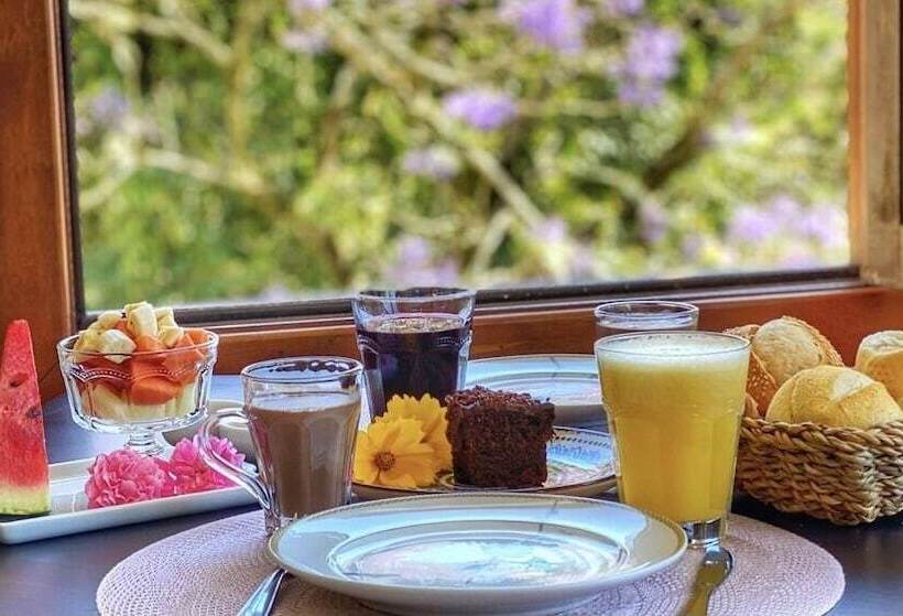 ホテル Pousada Flor De Canela