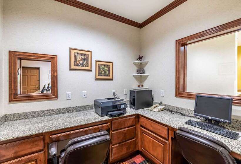 فندق Quality Inn & Suites