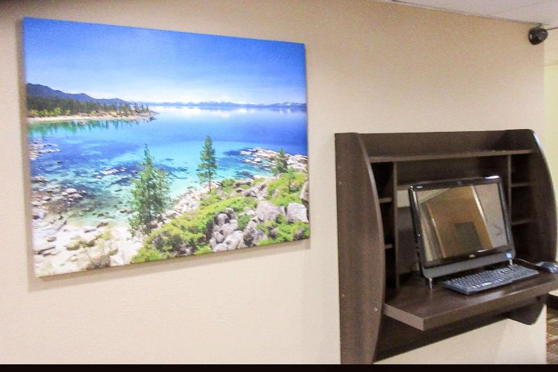 Отель Quality Inn & Suites Near Nas Fallon