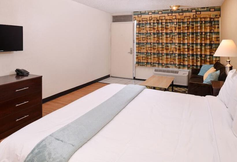 فندق Red Carpet Inn Battleboro