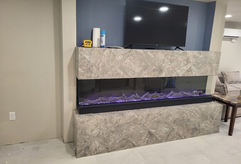 酒店 Red Fox Inn And Suites